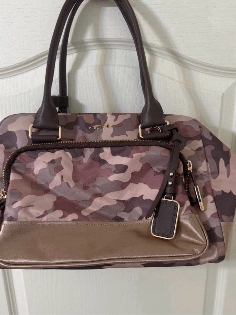 Tumi Pink Camo Voyageur Adrian Carryall with Brown Trim - Picture 3 of 6